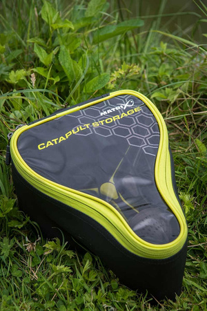 GLU181 MATRIX Pokrowiec na procę Catapult Case