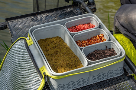 GLU172 MATRIX TORBA NEW EVA BAIT COOLER TRAY
