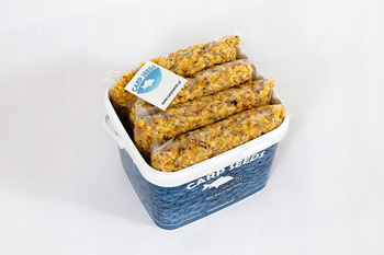CARP SEEDS Kukurydza naturalna 8kg box WIADRO