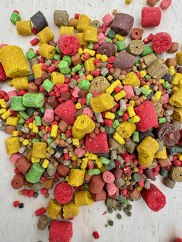 KARP EXPERT PELLET MIX 4-20mm Multi 1kg